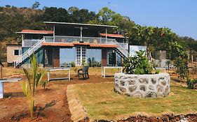 Forrest Homestay Villa