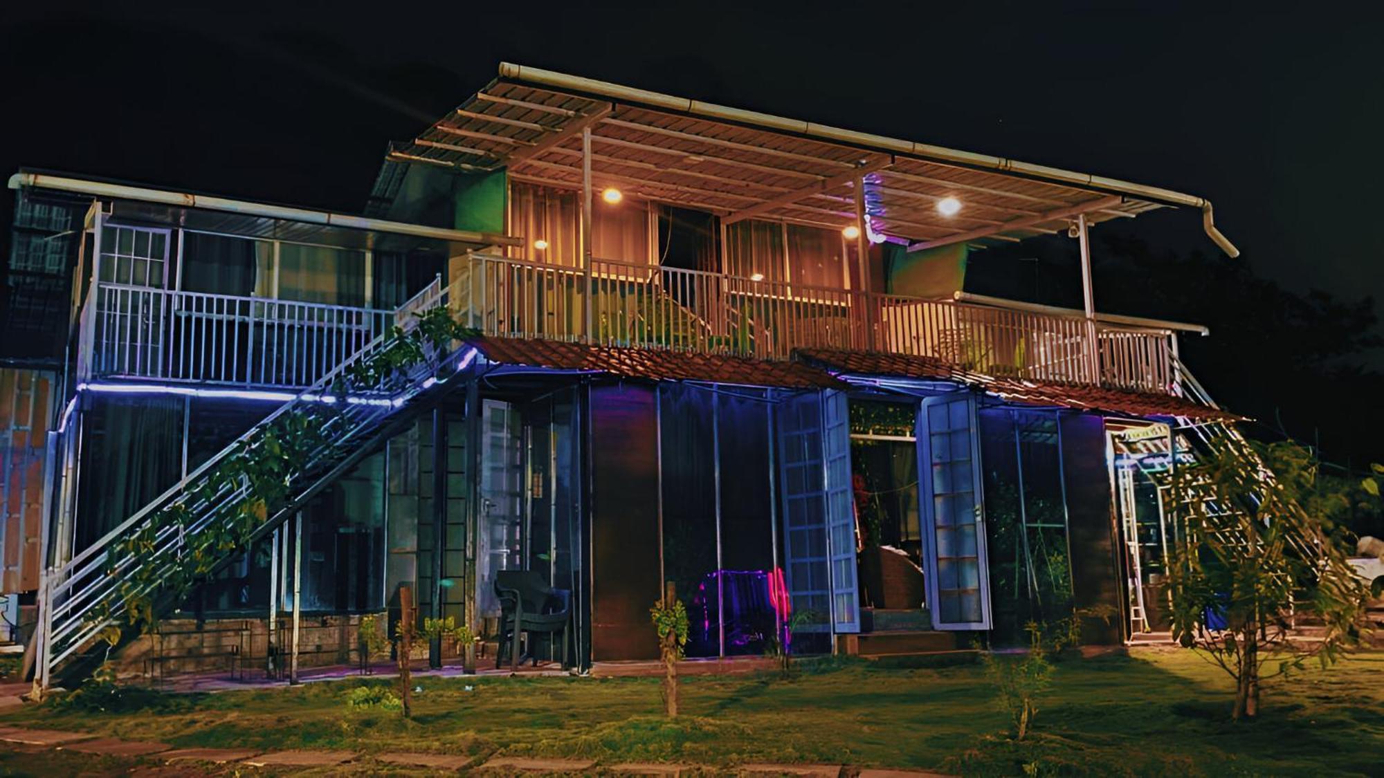 Forrest Homestay Villa Bhor Exterior photo